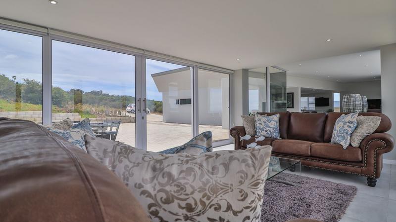 4 Bedroom Property for Sale in Moquini Coastal Estate Western Cape